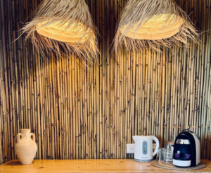 טנטי סטודיו פינת קפה